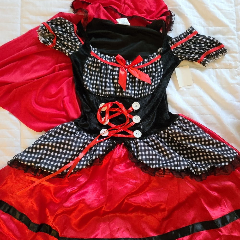 Red hood Costume S/M NWT